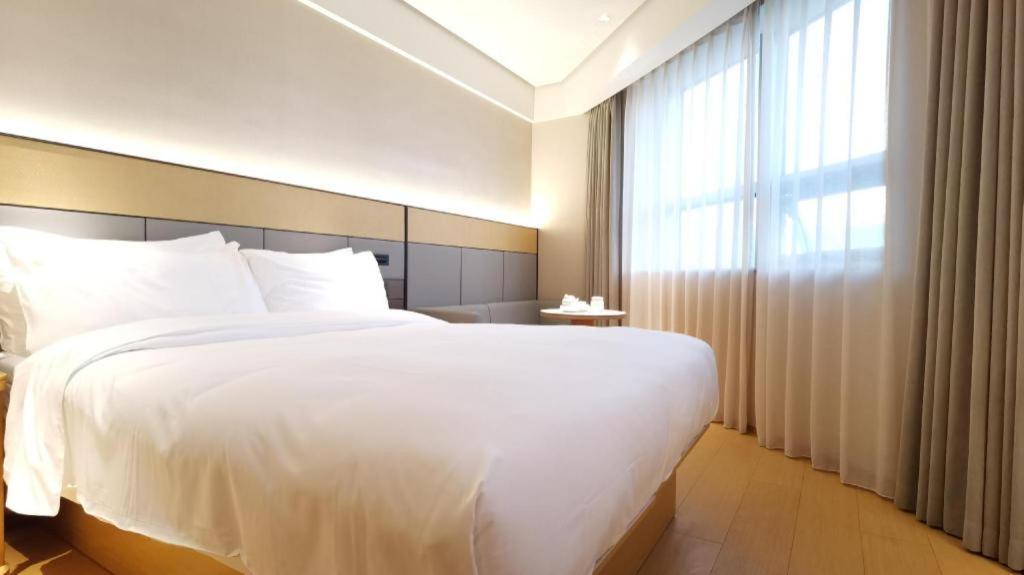 Ji Xujiahui Guanshengyuan Road Khách sạn